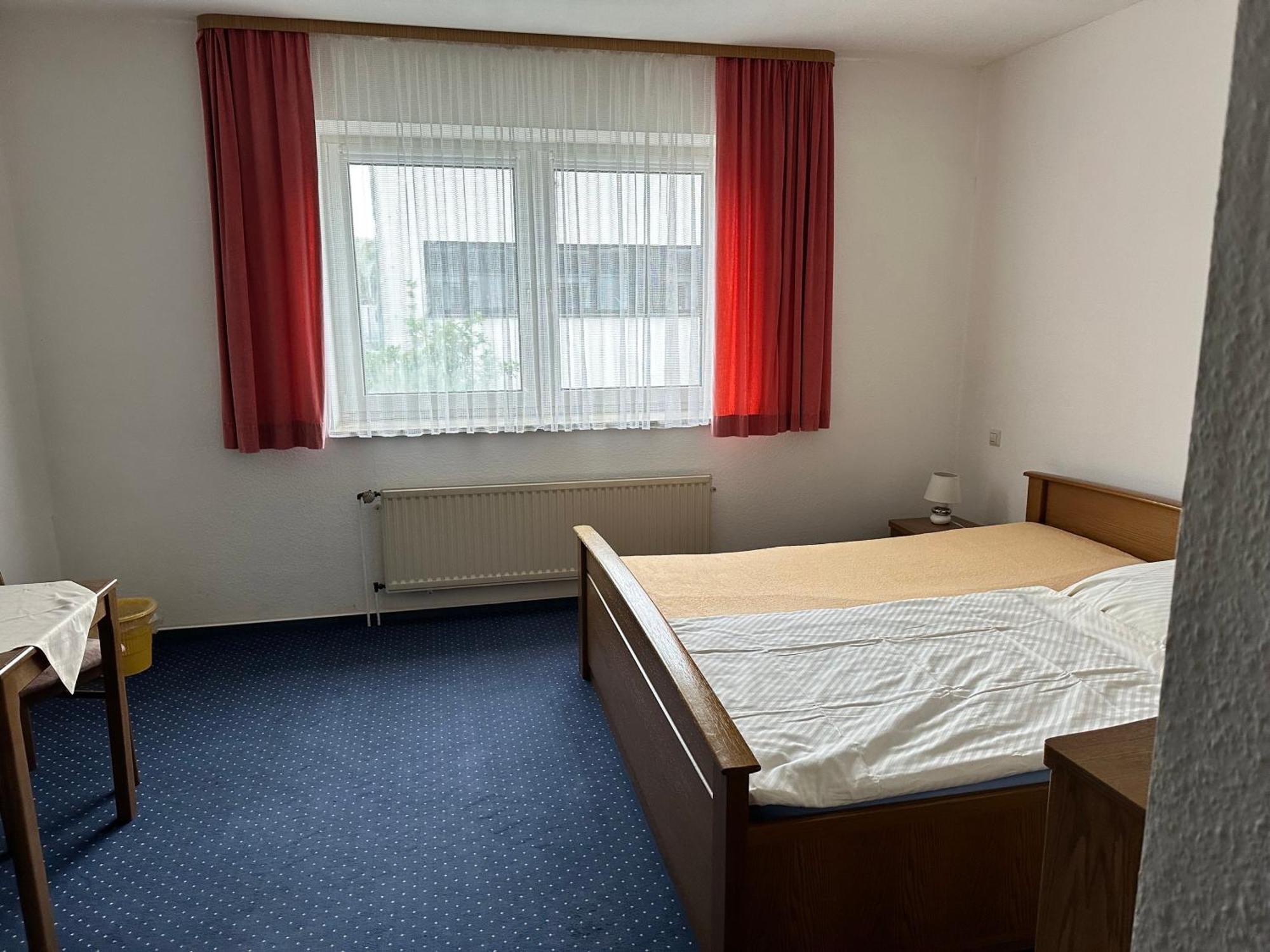 Hotel Haus Pegasus Garbsen Habitación foto